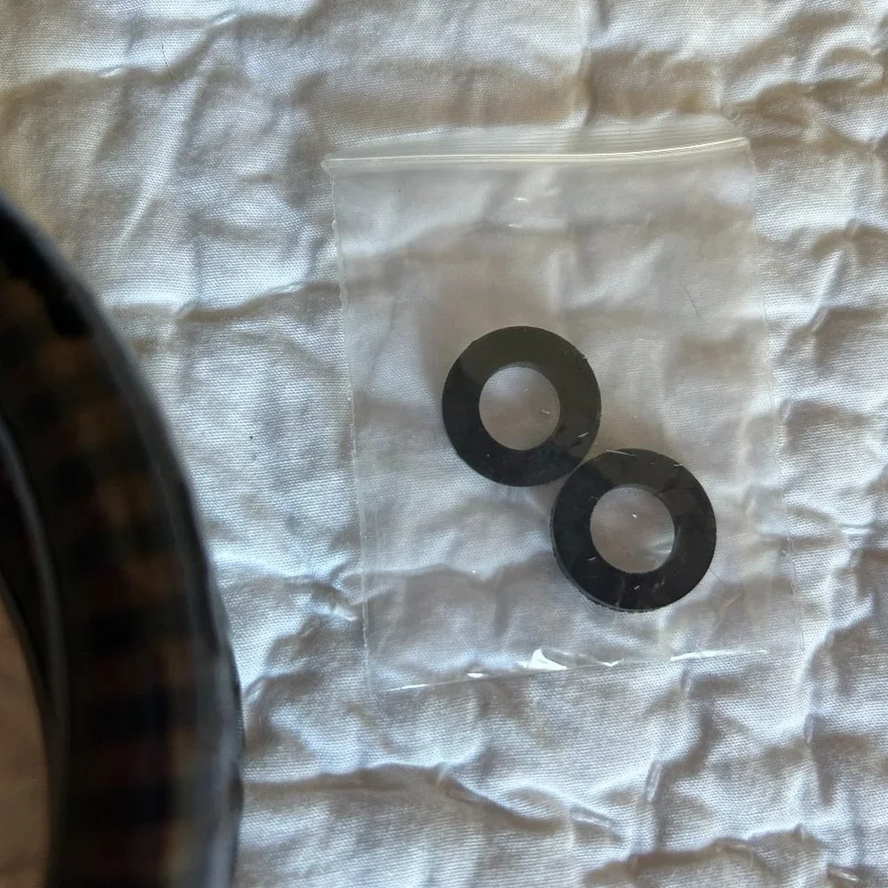2 Pack AquaDance Extra Flexible 6' Shower Hose Holders Washers Bronze Brand New